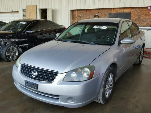 1N4AL11D16N375643 - 2006 NISSAN ALTIMA S SILVER photo 2