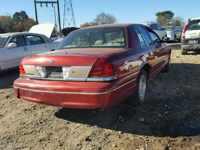 2FAFP74W6YX147391 - 2000 FORD CROWN VICT RED photo 4