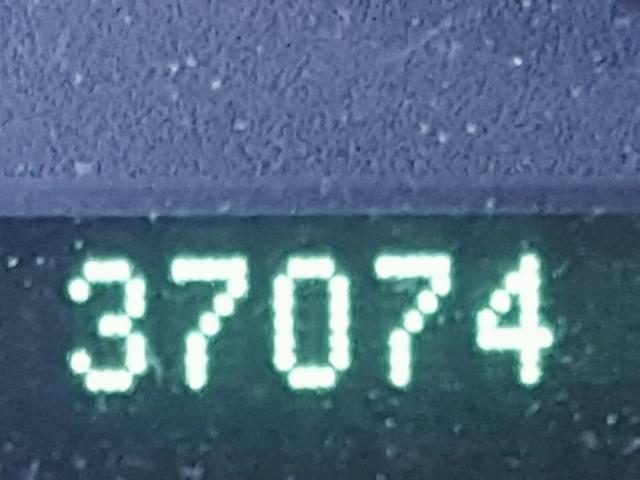 2G4WD582681191713 - 2008 BUICK LACROSSE C GRAY photo 8