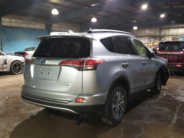 JTMRJREV0JD231570 - 2018 TOYOTA RAV4 HV LE SILVER photo 4