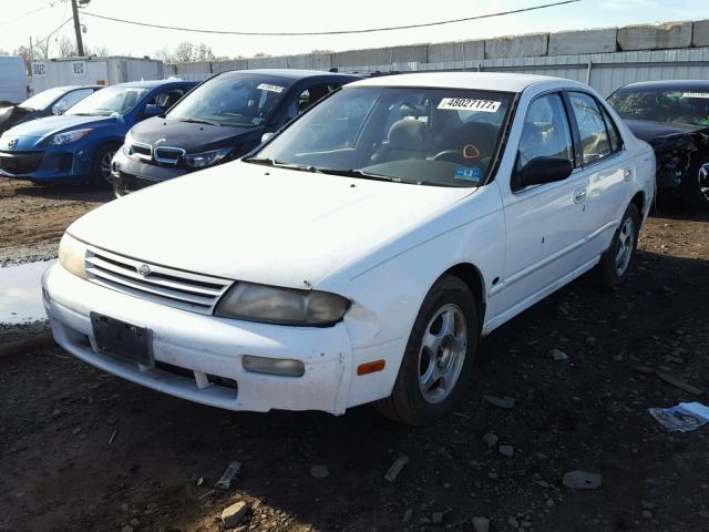 1N4BU31D1VC170962 - 1997 NISSAN ALTIMA XE WHITE photo 2