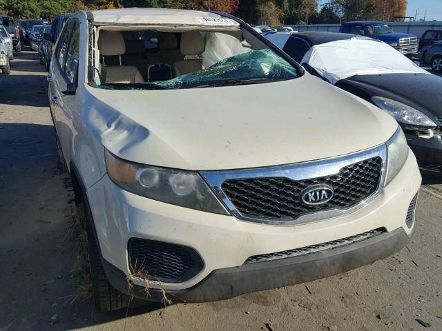 5XYKTCA19BG088195 - 2011 KIA SORENTO BA CREAM photo 9