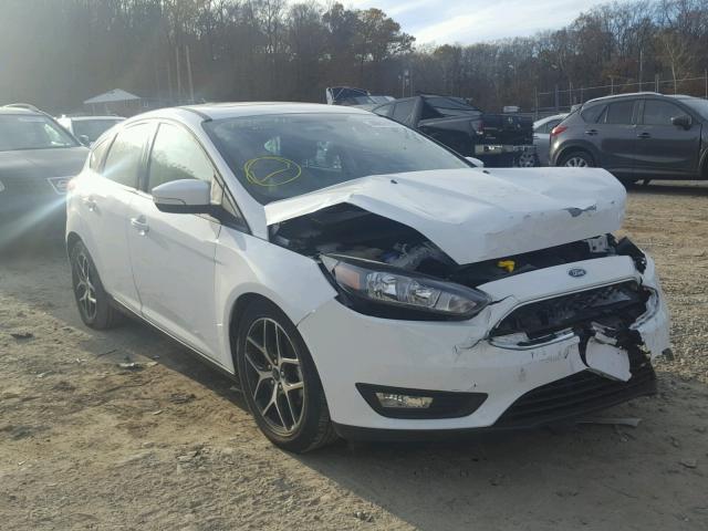 1FADP3M21HL265231 - 2017 FORD FOCUS SEL WHITE photo 1