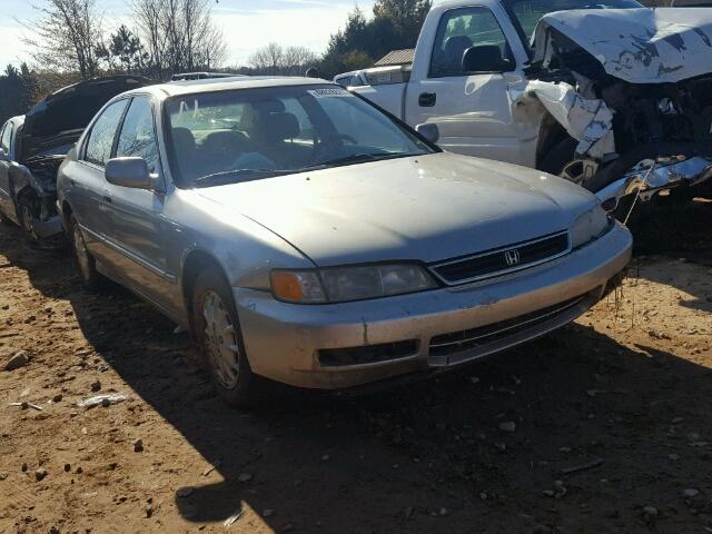 1HGCD5652TA178638 - 1996 HONDA ACCORD EX BEIGE photo 1