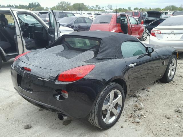 1G2MB35B17Y133860 - 2007 PONTIAC SOLSTICE BLACK photo 4