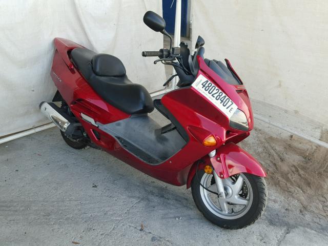 JH2MF06111K000036 - 2001 HONDA NSS250 RED photo 1