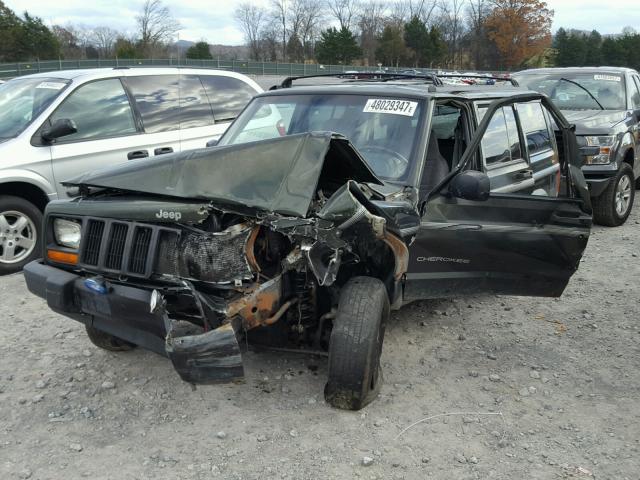 1J4FJ68SXWL231540 - 1998 JEEP CHEROKEE S GREEN photo 2