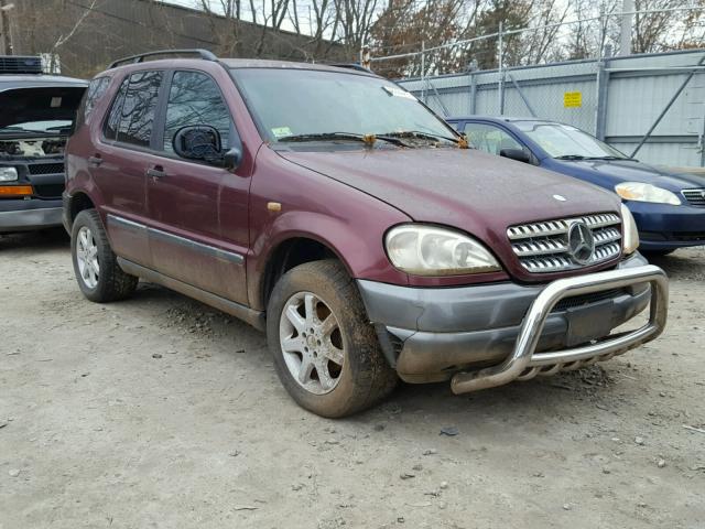 4JGAB54E1WA015462 - 1998 MERCEDES-BENZ ML 320 MAROON photo 1