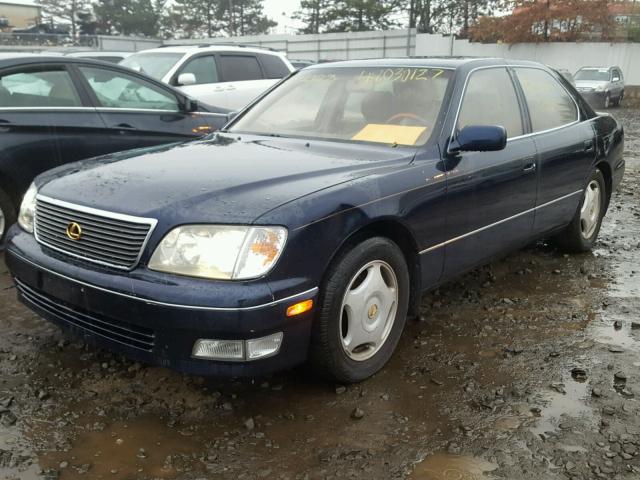 JT8BH28F2W0118113 - 1998 LEXUS LS 400 BLUE photo 2