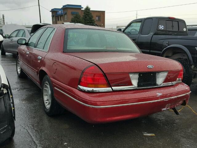 2FAFP74WXXX175953 - 1999 FORD CROWN VICT RED photo 3