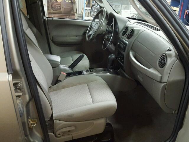 1J4GL38K65W726490 - 2005 JEEP LIBERTY RE TAN photo 5