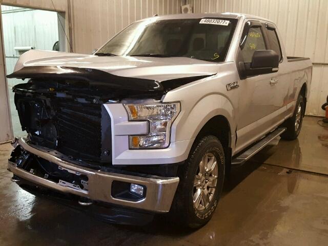 1FTFX1EF1FFB25684 - 2015 FORD F150 SUPER SILVER photo 2