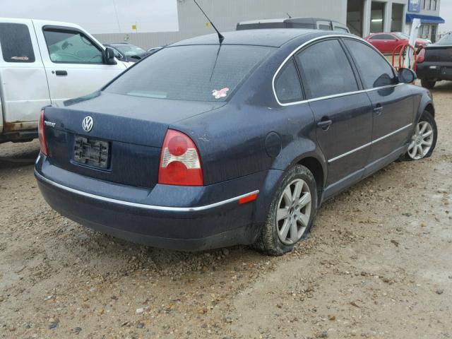 WVWPD63B44P241088 - 2004 VOLKSWAGEN PASSAT GLS BLUE photo 4