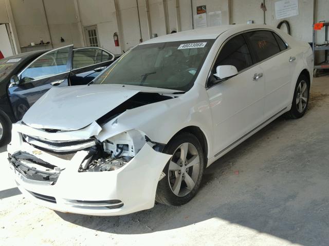 1G1ZC5E07CF354533 - 2012 CHEVROLET MALIBU 1LT WHITE photo 2