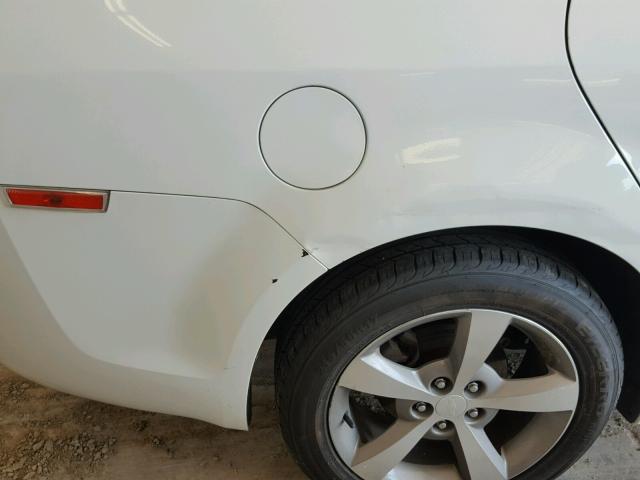 1G1ZC5E07CF354533 - 2012 CHEVROLET MALIBU 1LT WHITE photo 9