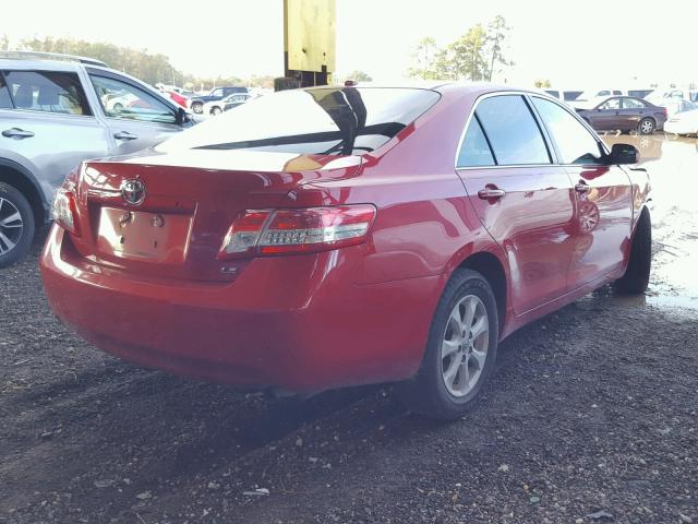 4T1BF3EKXBU669743 - 2011 TOYOTA CAMRY BASE RED photo 4