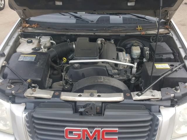 1GKES16S656113457 - 2005 GMC ENVOY XL SILVER photo 7