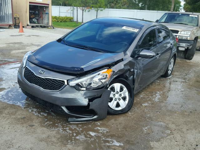 KNAFX4A62G5526172 - 2016 KIA FORTE LX BROWN photo 2