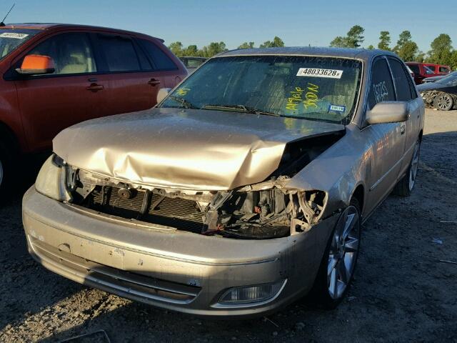 4T1BF28B72U201748 - 2002 TOYOTA AVALON XL TAN photo 2