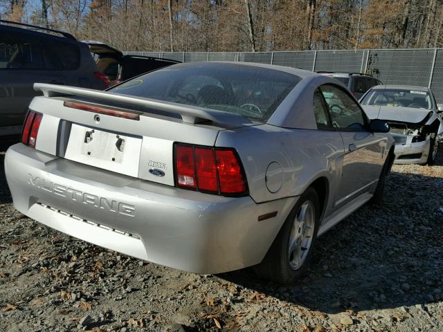 1FAFP40403F351322 - 2003 FORD MUSTANG SILVER photo 4