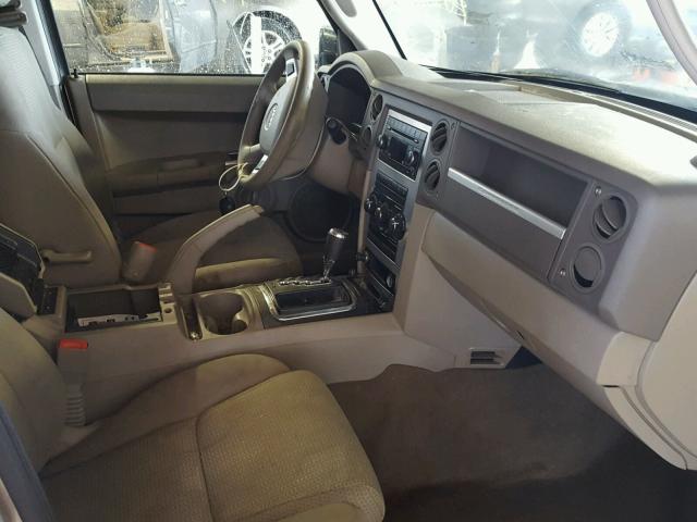 1J8HG48K18C220648 - 2008 JEEP COMMANDER Gümüş foto 5