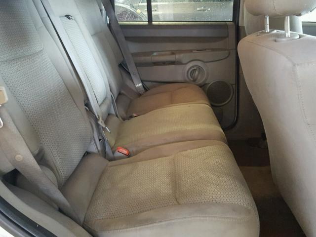 1J8HG48K18C220648 - 2008 JEEP COMMANDER Gümüş foto 6