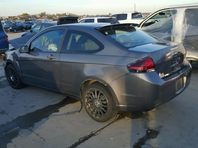 1FAHP3DN0AW174841 - 2010 FORD FOCUS SES GRAY photo 3