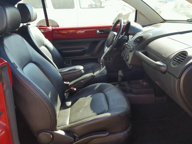 3VWRF31Y28M402961 - 2008 VOLKSWAGEN NEW BEETLE 红色 照片 5