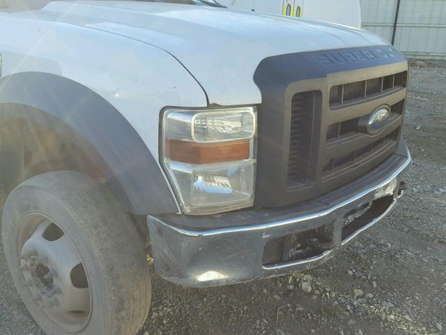 1FDAW57R58EA80023 - 2008 FORD F550 SUPER WHITE photo 9