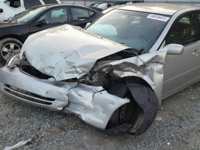 4T1BE32K62U610535 - 2002 TOYOTA CAMRY LE ვერცხლისფერი ფოტო 9