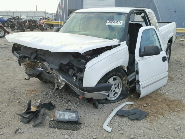 2GCEC19T741114815 - 2004 CHEVROLET SILVERADO WHITE photo 2