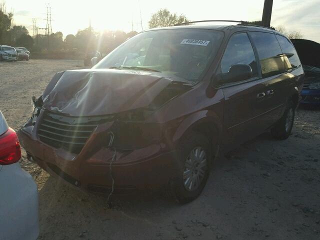 2A4GP44R77R220711 - 2007 CHRYSLER TOWN & COU BURGUNDY photo 2