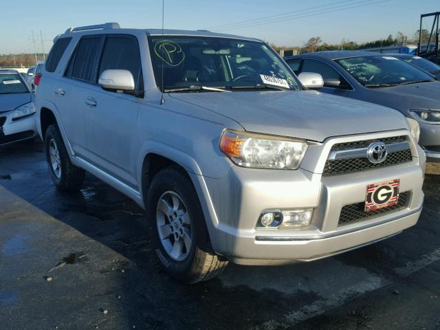 JTEZU5JR4A5007653 - 2010 TOYOTA 4RUNNER SR SILVER photo 1