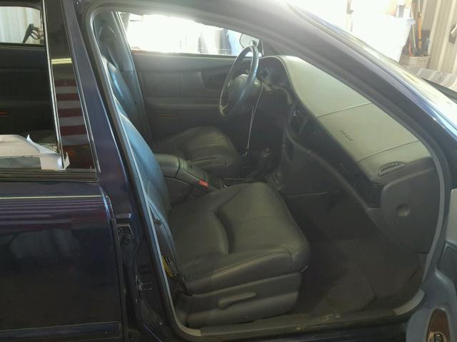 2G4WB55K121158586 - 2002 BUICK REGAL LS BLUE photo 5