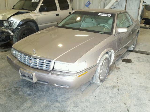 1G6EL12Y9SU623038 - 1995 CADILLAC ELDORADO GRAY photo 2