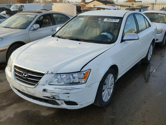 5NPET4AC1AH656791 - 2010 HYUNDAI SONATA GLS WHITE photo 2