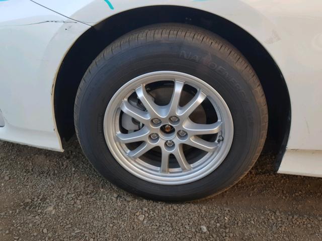 JTDKARFP6J3088244 - 2018 TOYOTA PRIUS PRIM თეთრი ფოტო 9