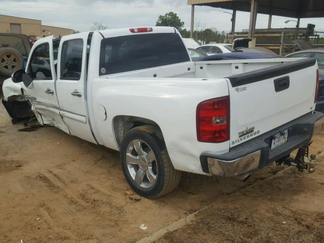 3GCPCSE0XBG370445 - 2011 CHEVROLET SILVERADO WHITE photo 3