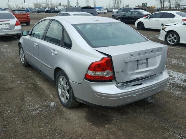 YV1MS382062176203 - 2006 VOLVO S40 2.4I SILVER photo 3