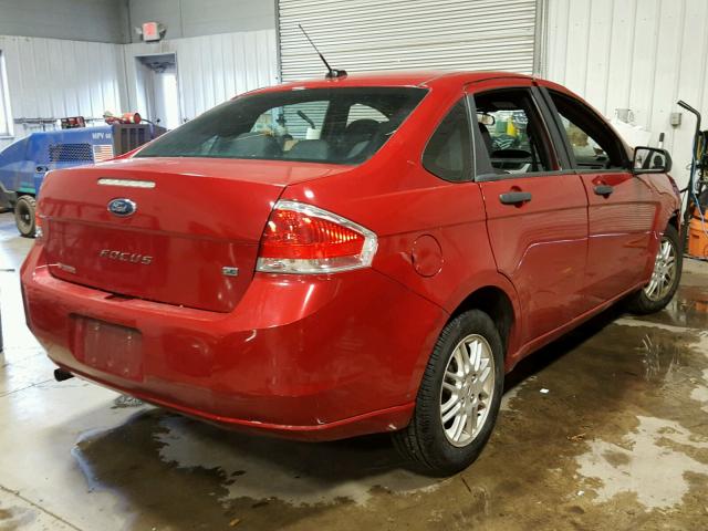 1FAHP3FN8BW149328 - 2011 FORD FOCUS SE MAROON photo 4