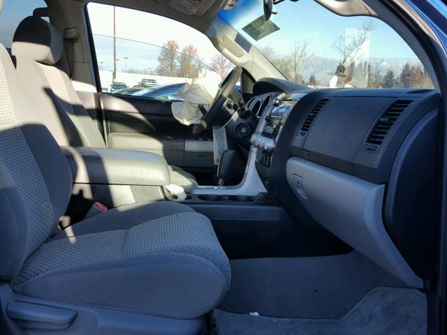 5TBRV54127S453495 - 2007 TOYOTA TUNDRA DOU BLUE photo 5