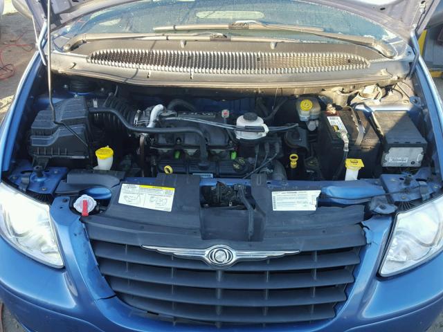 1A4GJ45R17B173254 - 2007 CHRYSLER TOWN & COU BLUE photo 7