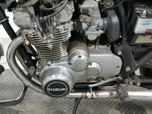 GS550100485 - 1977 SUZUKI GS550 GREEN photo 6