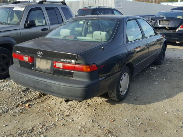 4T1BG22K1WU367131 - 1998 TOYOTA CAMRY CE BLACK photo 4