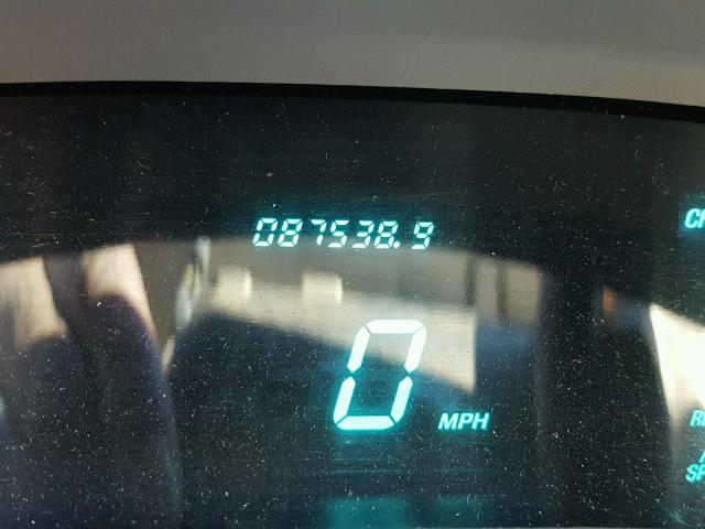 1LNLM82W0TY626229 - 1996 LINCOLN TOWN CAR S PURPLE photo 8