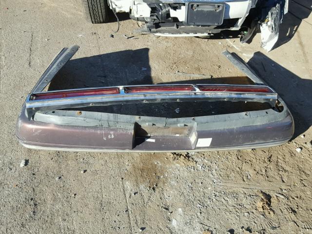 1LNLM82W0TY626229 - 1996 LINCOLN TOWN CAR S PURPLE photo 9