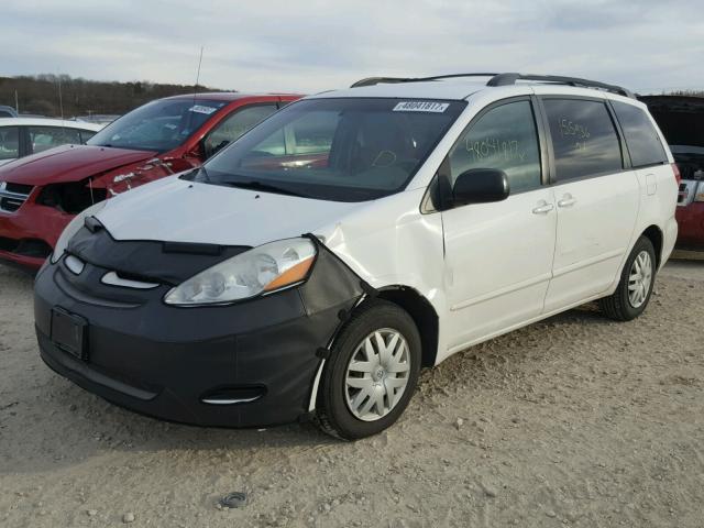 5TDZA23C76S574199 - 2006 TOYOTA SIENNA CE WHITE photo 2