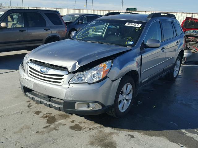 4S4BRCCCXB3434137 - 2011 SUBARU OUTBACK 2. SILVER photo 2