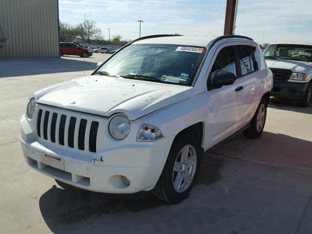 1J4FT47B69D111135 - 2009 JEEP COMPASS SP WHITE photo 2