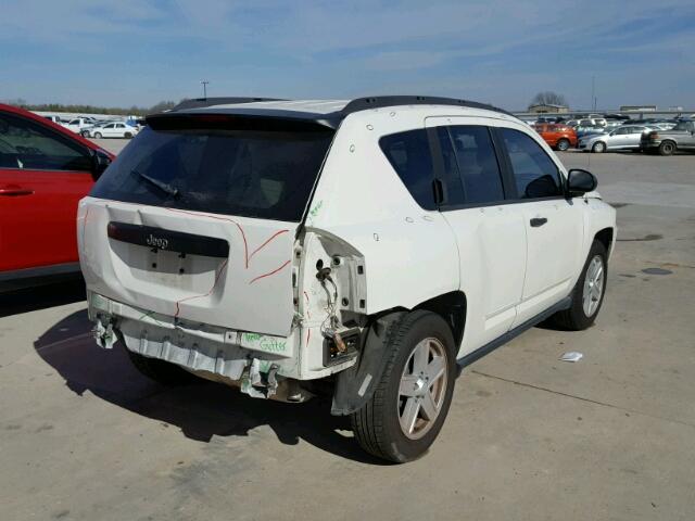 1J4FT47B69D111135 - 2009 JEEP COMPASS SP WHITE photo 4